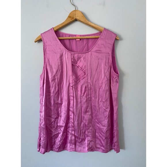 Basler Tops - Basler Pink Sleeveless Top Size Medium Silky Pink Shell Pleated Detail